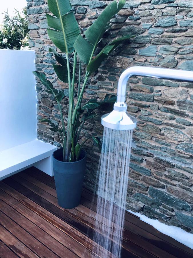 En Plo Aparthotel Agios Romanos Exteriör bild